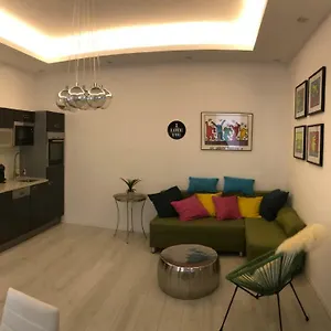 Modern Apt, Next To Metro Appartamento