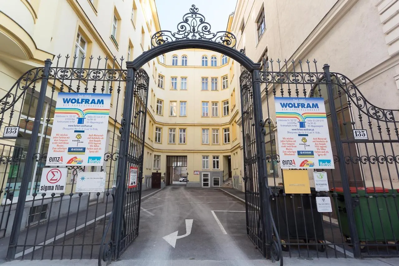 Margareten Long Stay Apartments Viena